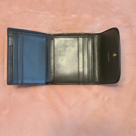 Coach two-toned trifold wallet in great condition. - Picture 5 of 5
